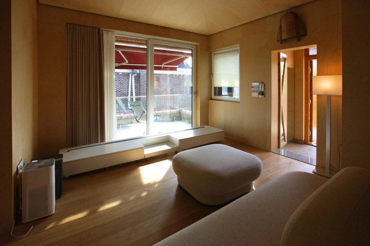 Entire Apartment Or Single Rooms In Homegarden Park Near Camp Humprehys 평택 외부 사진