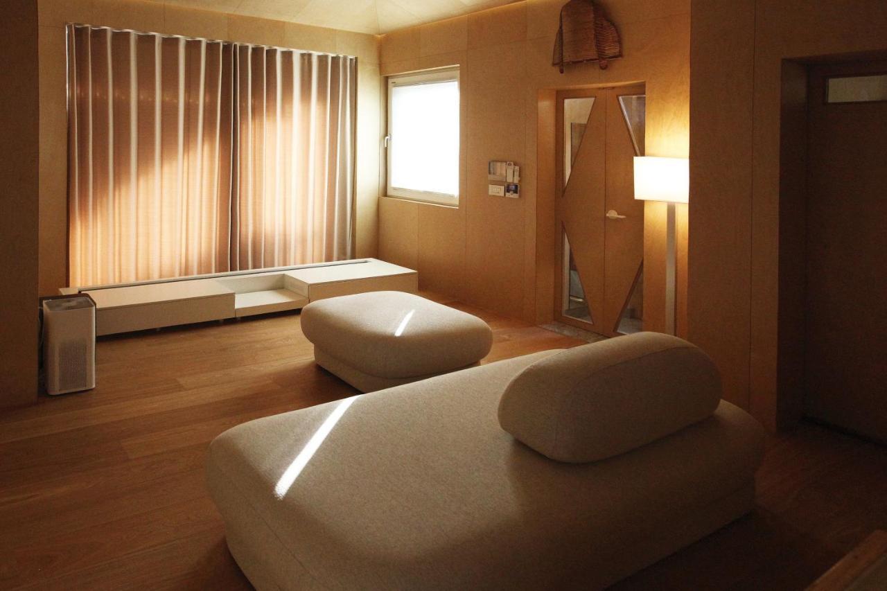 Entire Apartment Or Single Rooms In Homegarden Park Near Camp Humprehys 평택 외부 사진